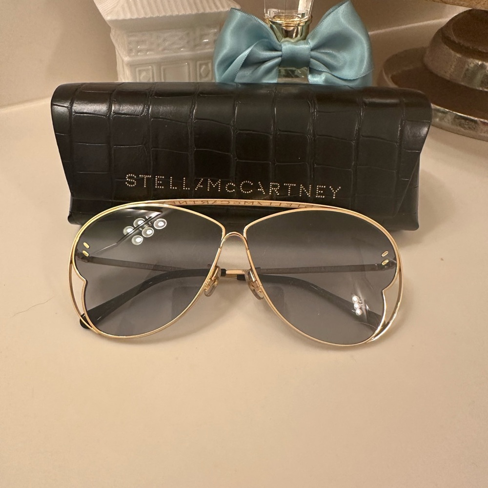 Stella McCartney Gold Frame Aviator Sunglasses